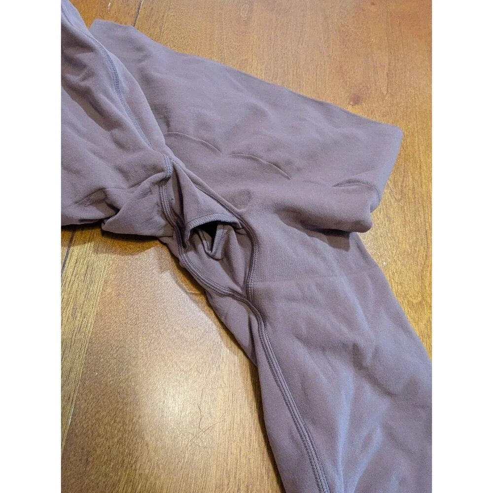 SKIMS Sculpting Short Mid Thigh Shapewear Cocoa Brown Size Medium - AS IS